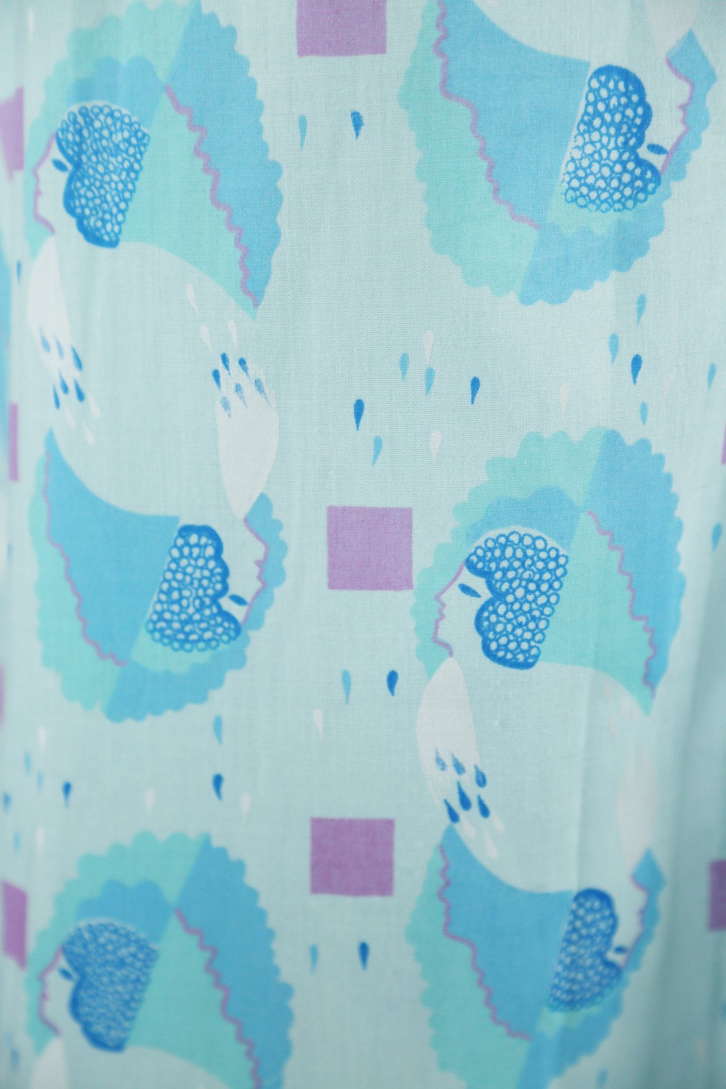 Raindrops and Faces in Profile Novelty Print Maxi Dress - Embers / Cinders Vintage